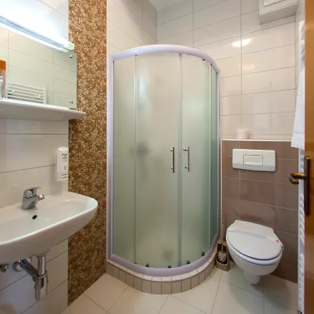 Hotel Almira 4*