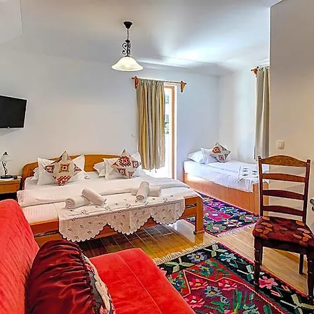 Almira Hotel 4*