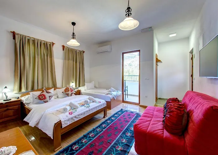 阿尔米拉酒店 酒店 4*