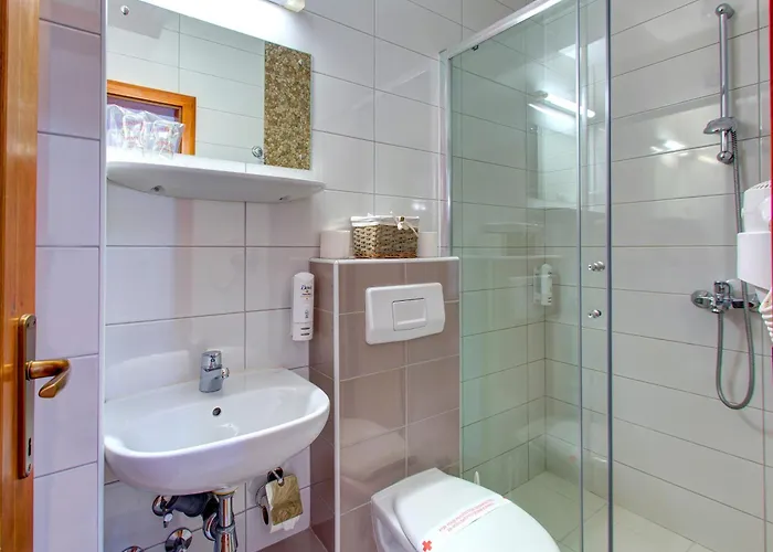 阿尔米拉酒店 莫斯塔尔