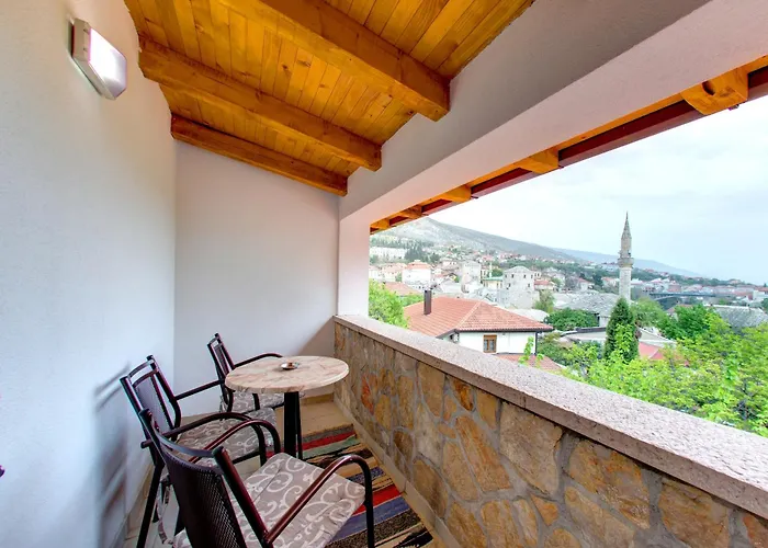 阿尔米拉酒店 4* 莫斯塔尔