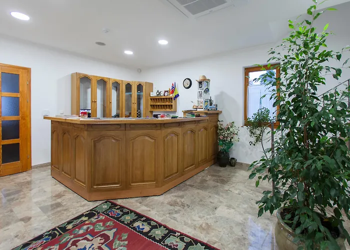 阿尔米拉酒店 4*