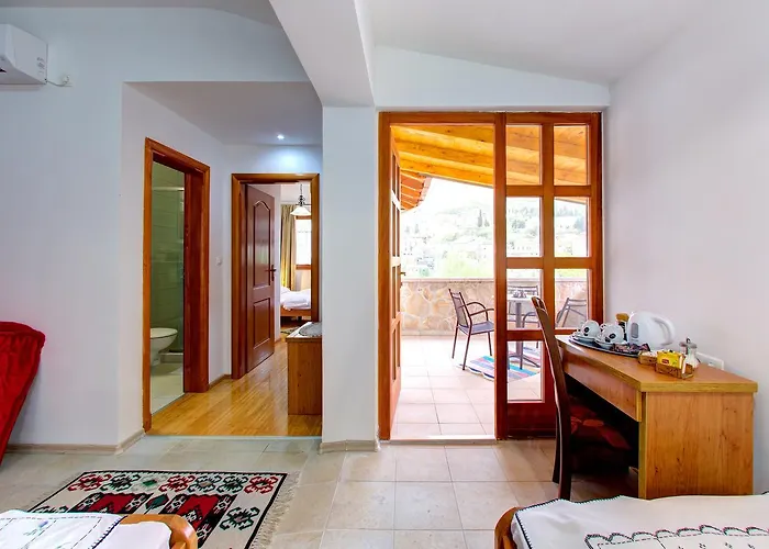 酒店 阿尔米拉酒店 4*